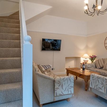 Kent Cottage - Town Centre, With Parking Kendal Dış mekan fotoğraf