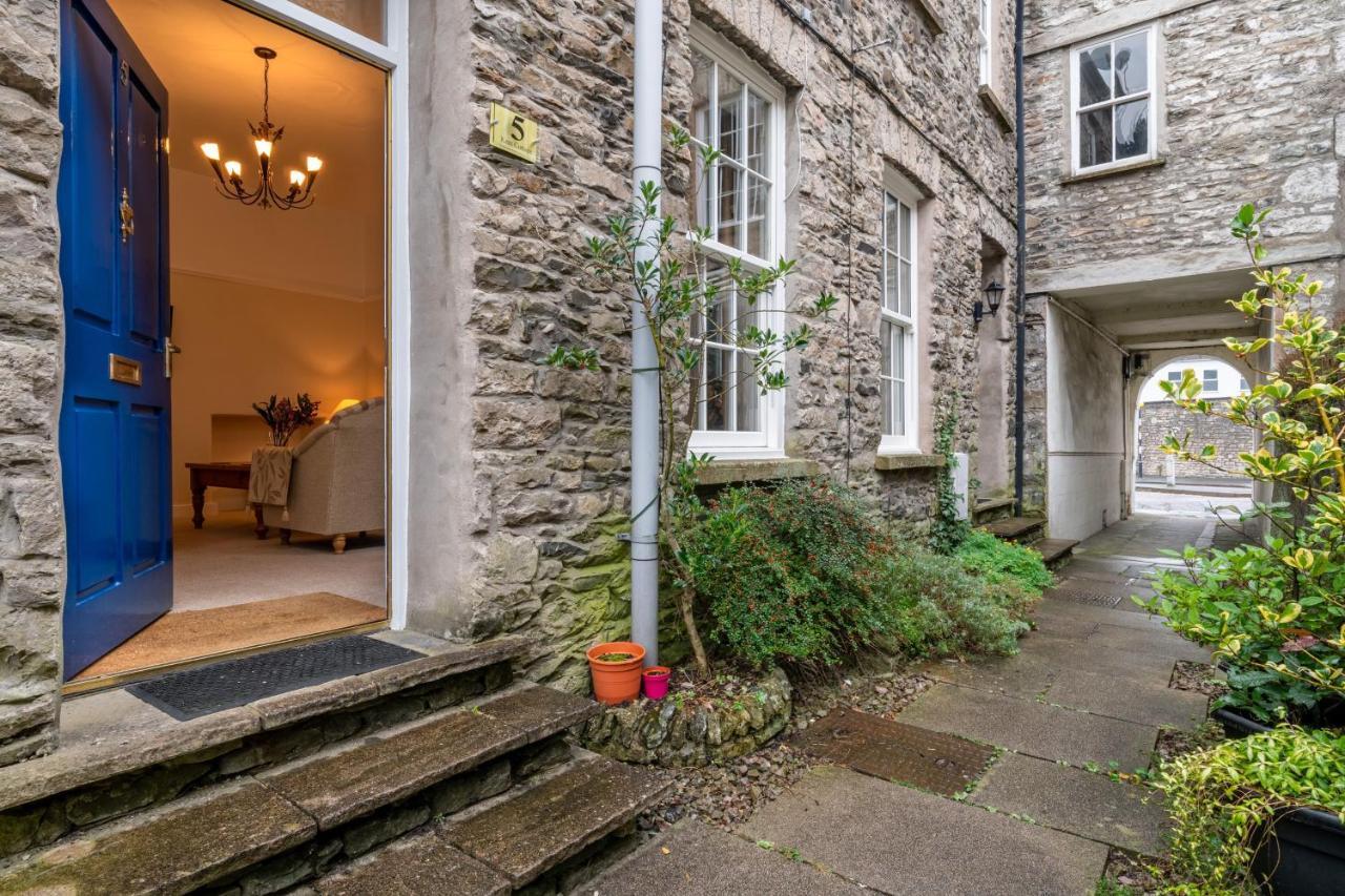 Kent Cottage - Town Centre, With Parking Kendal Dış mekan fotoğraf