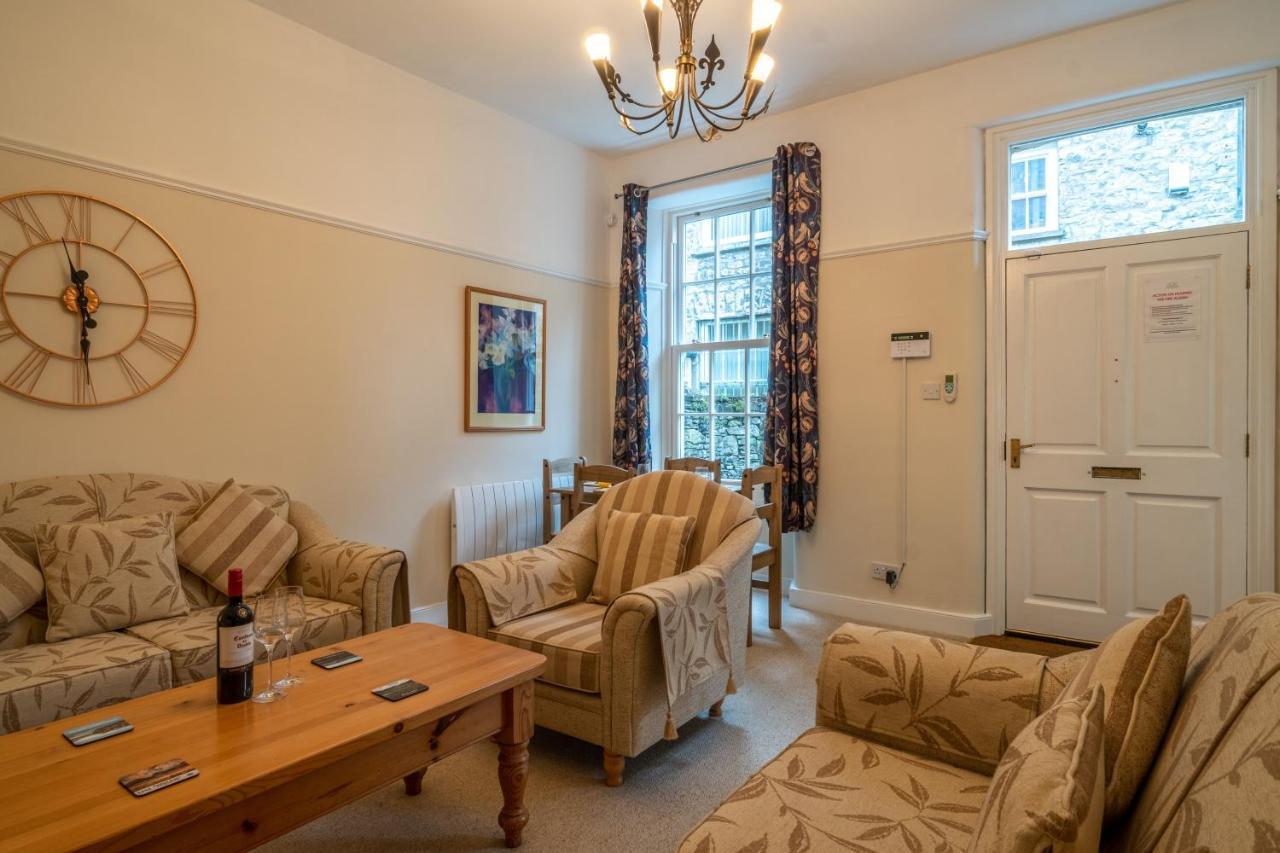 Kent Cottage - Town Centre, With Parking Kendal Dış mekan fotoğraf